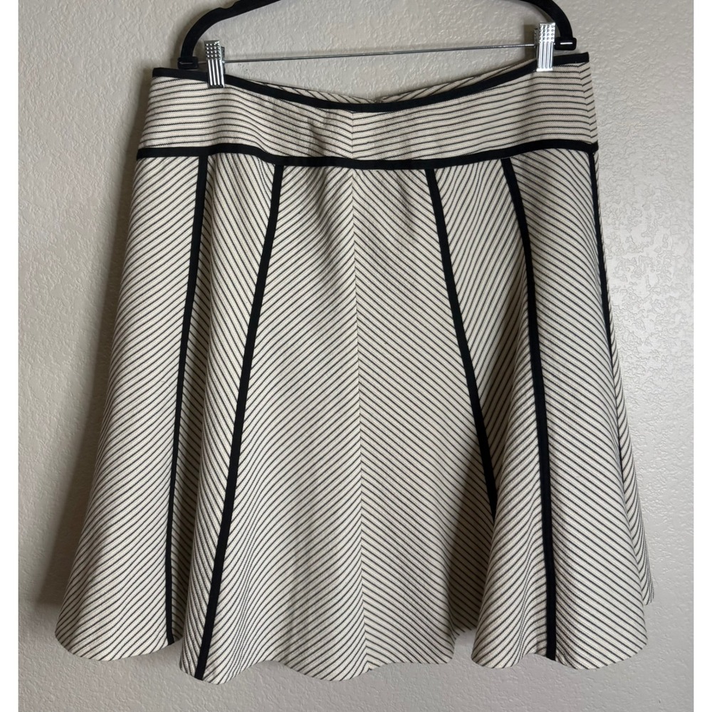 Nygard Collection Womens 16 A Line Skirt Cream Black Striped Panelled Career